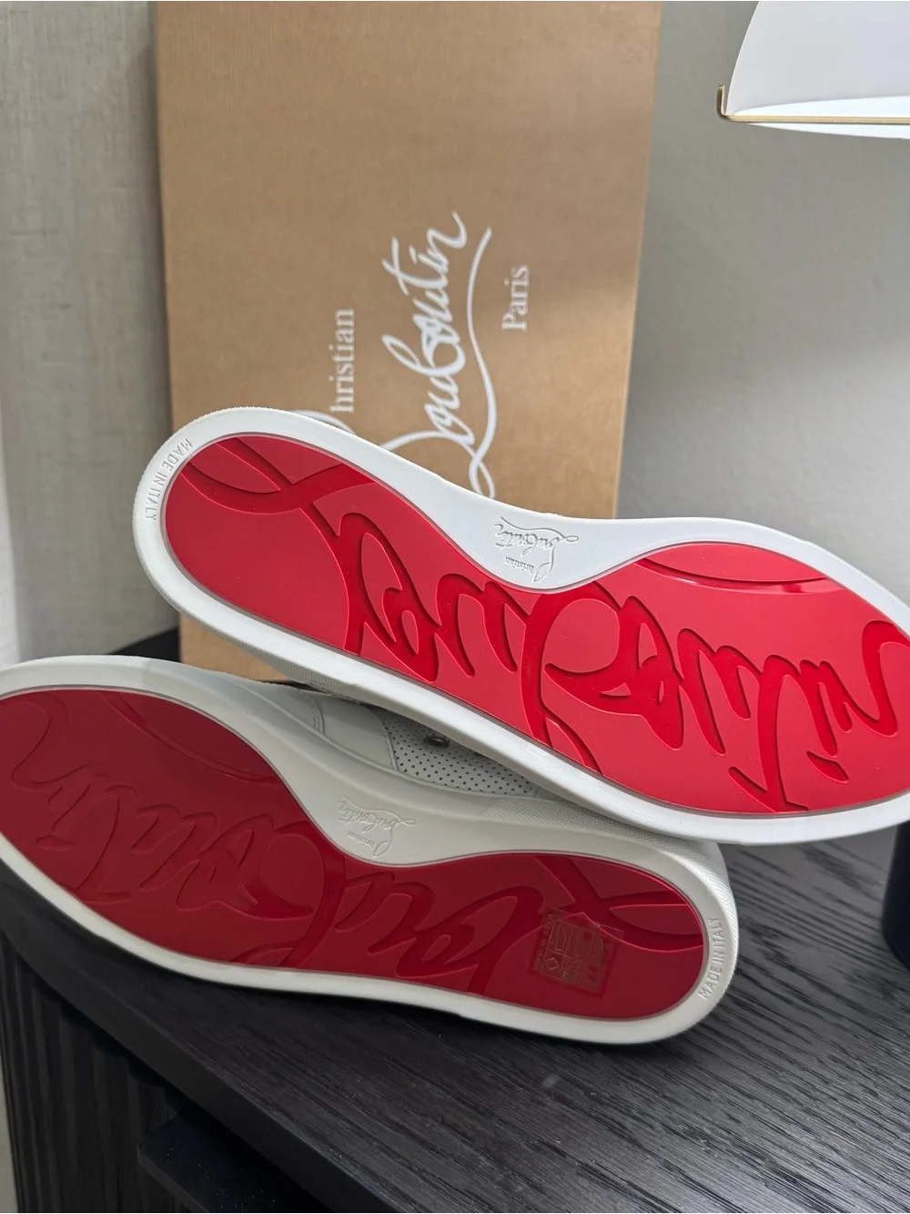 Christian Louboutin Tutti Rui Sneakers Leather White - Picture 8 of 8